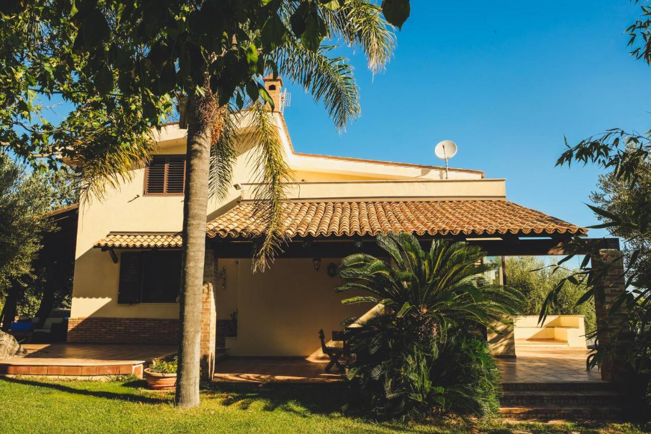 Villa Due Torri Cozzana Экстерьер фото
